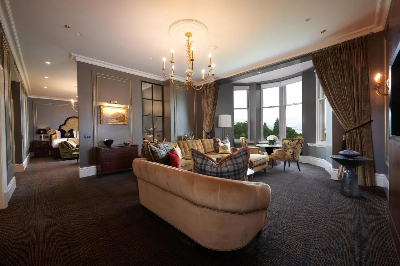 Loch View Suite